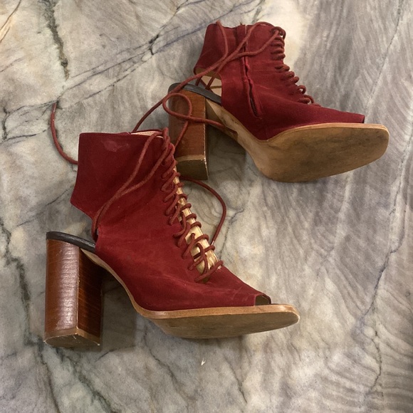 Zara Burgundy Suede-like Open Toe Lace Up Block Heels | Gently Used - Picture 4 of 7